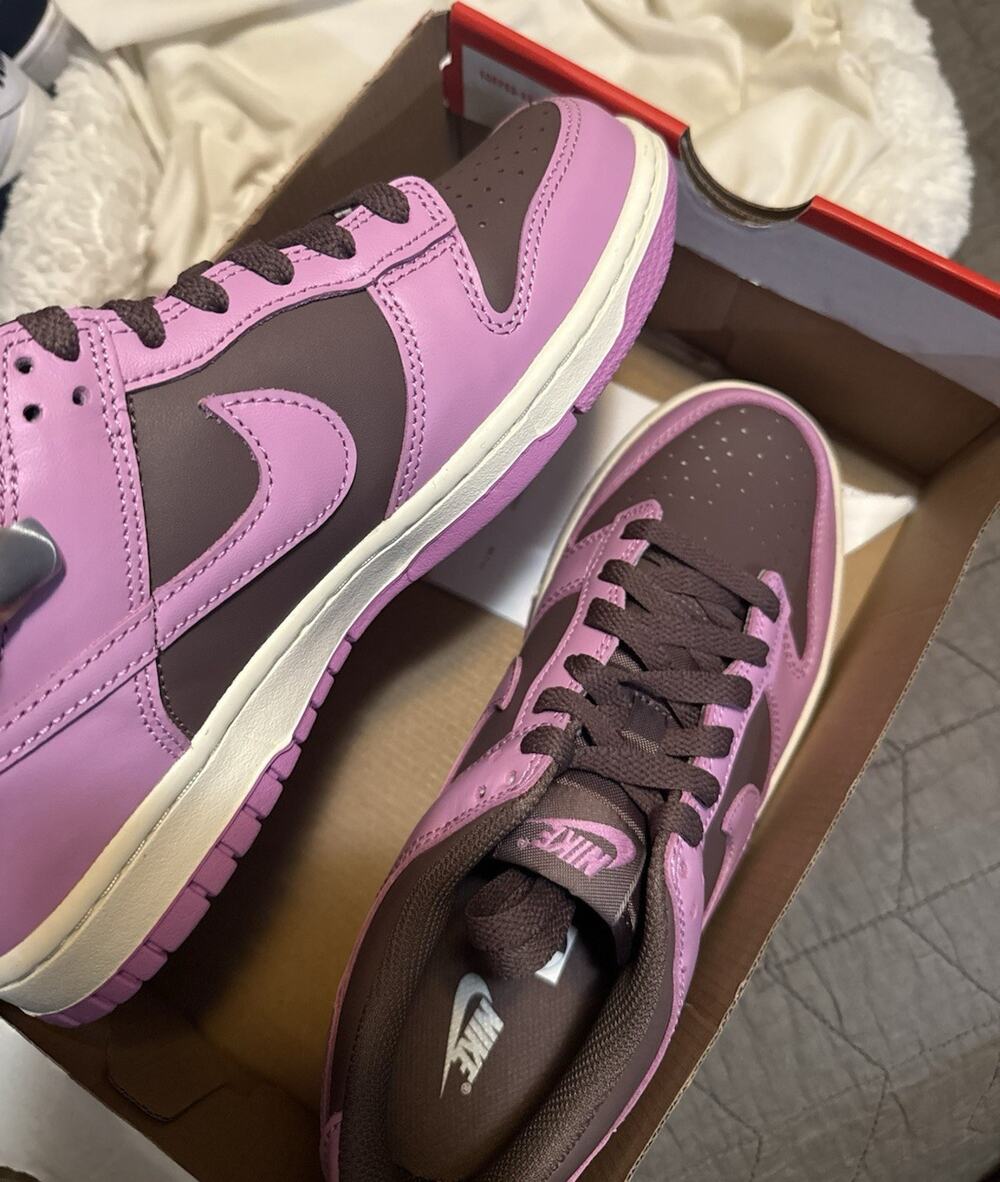 Women 7y (8.5w) Nike Dunks Low Top Brown/Pink Colorblock Sneakers Lace Up Rubber
